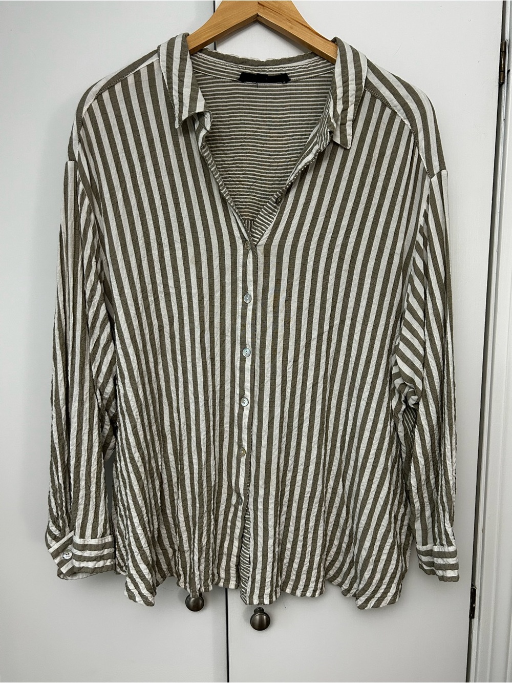 Jane and Delancey Striped Button Down Long Sleeve Shirt